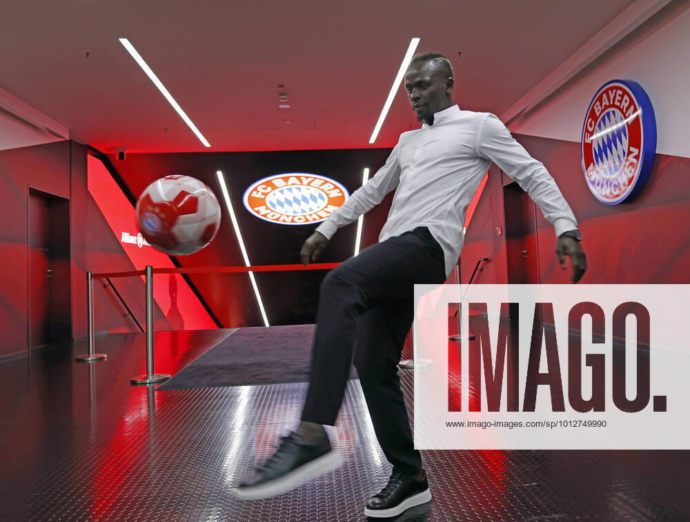 presentation of Sadio ManŽ, Allianz Arena Munich, football, sports, in the picture Sadio Mane FC Bayern