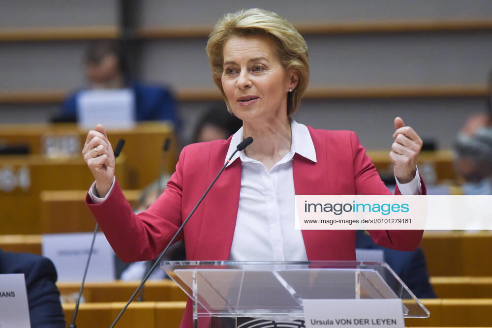(200528) -- BRUSSELS, May 28, 2020 (Xinhua) -- Ursula von der Leyen, president of the European Commission, proposes a major recovery plan during a plenary session of the European Parliament in Brussels, Belgium, May 27, 2020 The European Commission on Wednesday proposed borrowing 750 billion euros (826 billion U.S. dollars) in its name from the financial market to help the world s largest trading bloc recover from a recession owing to the coronavirus pandemic. (European Union Handout via Xinhua) BELGIUM-BRUSSELS-EU-COVID-19-RECOVERY FUND-PROPOSAL