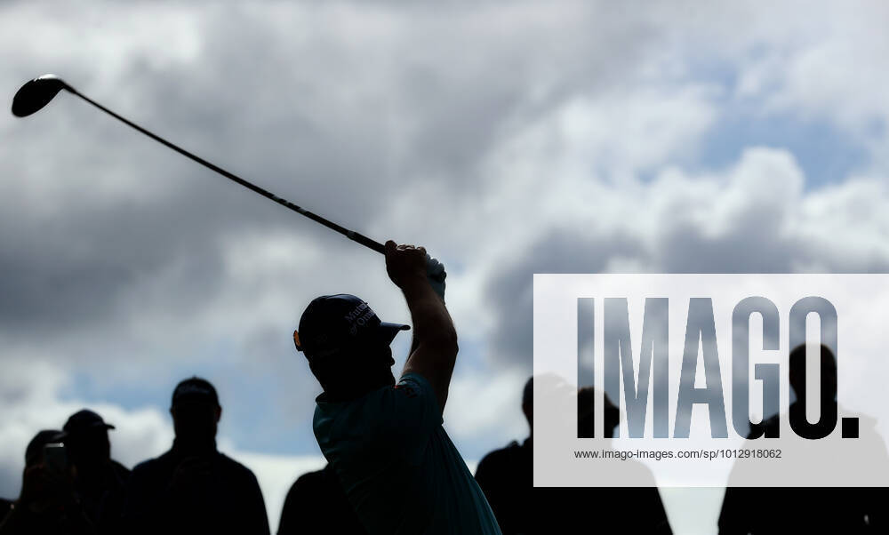 2022 Horizon Irish Open, Mount Juliet Estate, Thomastown, Kilkenny 2 7 2022 Padraig Harrington tees off on the 1st hole Padraig Harrington tees off on the 1st hole 2 7 2022
