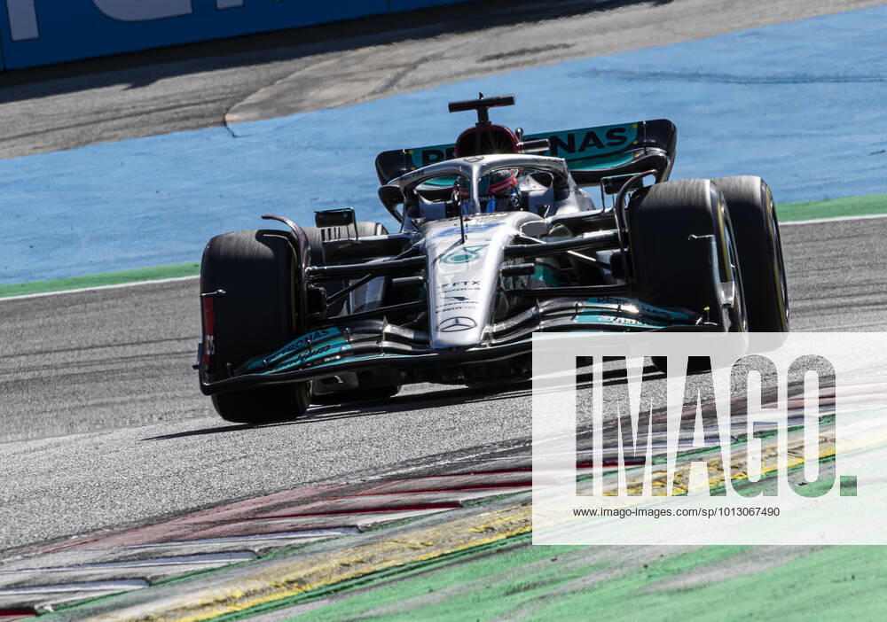FORMULA 1 - GP of Austria 2022 SPIELBERG,AUSTRIA,09.JUL.22 - MOTORSPORTS, FORMULA 1 - Grand Prix of Austria, Red Bull Ring, sprint race. Image shows George Russell (GBR Mercedes). GEPAxpictures xWolfgangxJannach