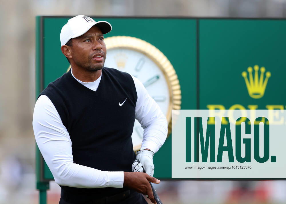 11th July 2022, Old Course at St Andrews, St Andrews, Fife, Scotland; The Open Golf Championship pre-tournament activities; Tiger Woods on the 2nd tee during the Celebration of Champions event ActionPlus12407662 DavidxBlunsden