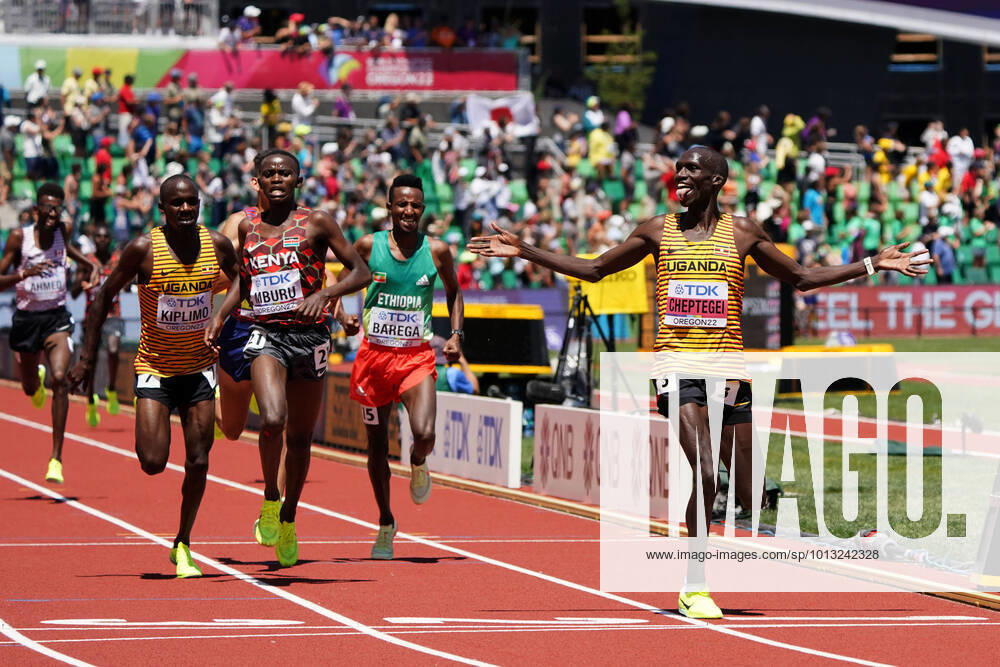 World Championships 2022 Oregon , Eugene USA, World Athletics, track and field, athletics, track and field, World athletics championships 2022Oregon Track and Field World Championships 2022 Oregon 15 07 24 07 2022, Hayward field Eugene, Oregon, 10000m mens final , Joshua Cheptegei, UGA
