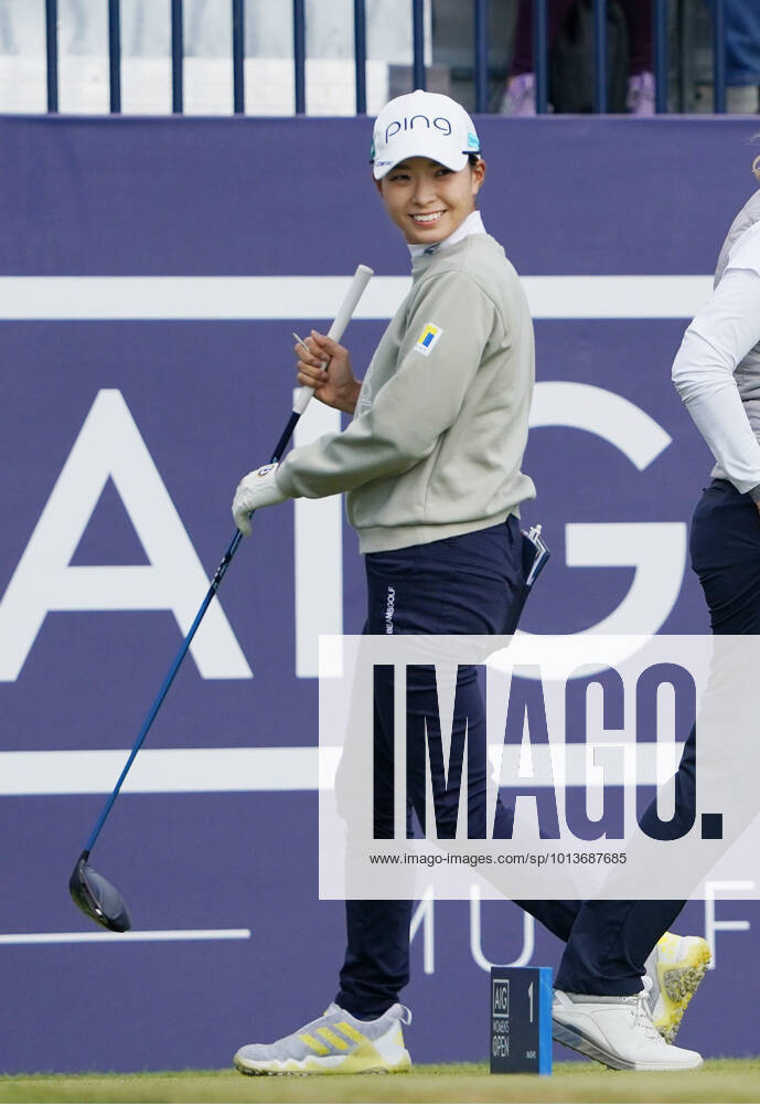 Golf: Women s British Open Hinako Shibuno of Japan smiles after hitting off the first tee during the final round of the Women s British Open golf championship at Muirfield in Gullane, Scotland, on Aug. 7, 2022. A14AA0001323817P