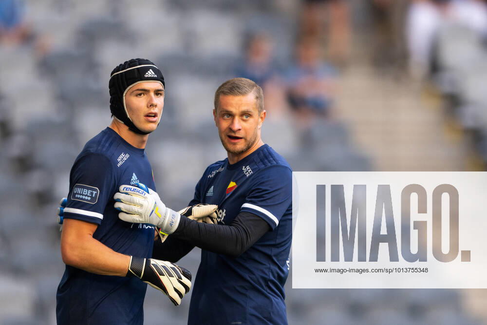 Goalkeeper Jacob Widell Zetterström and goalkeeper Aleksandr Vasyutin of Djurgarden ahead of the UEFA Europa Conference League qualifying match between Djurgarden and Sepsi on August 11, 2022 in Stockholm Photo Johanna Lundberg BILDBYRAN code JL JL0285 football football soccer fotball uefa conference league djurgarden sepsi bbeng qualification,