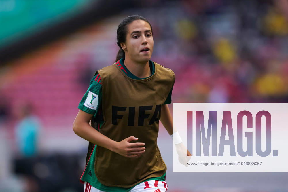 San Jose, Costa Rica, August 13th 2022: Maritza Maldonado (17 Mexico) warming up on the sidelines during the FIFA U20 Womens World Cup Costa Rica 2022 football match between Mexico and Colombia at Estadio Nacional in San Jose, Costa Rica. (Daniela Porcelli SPP)