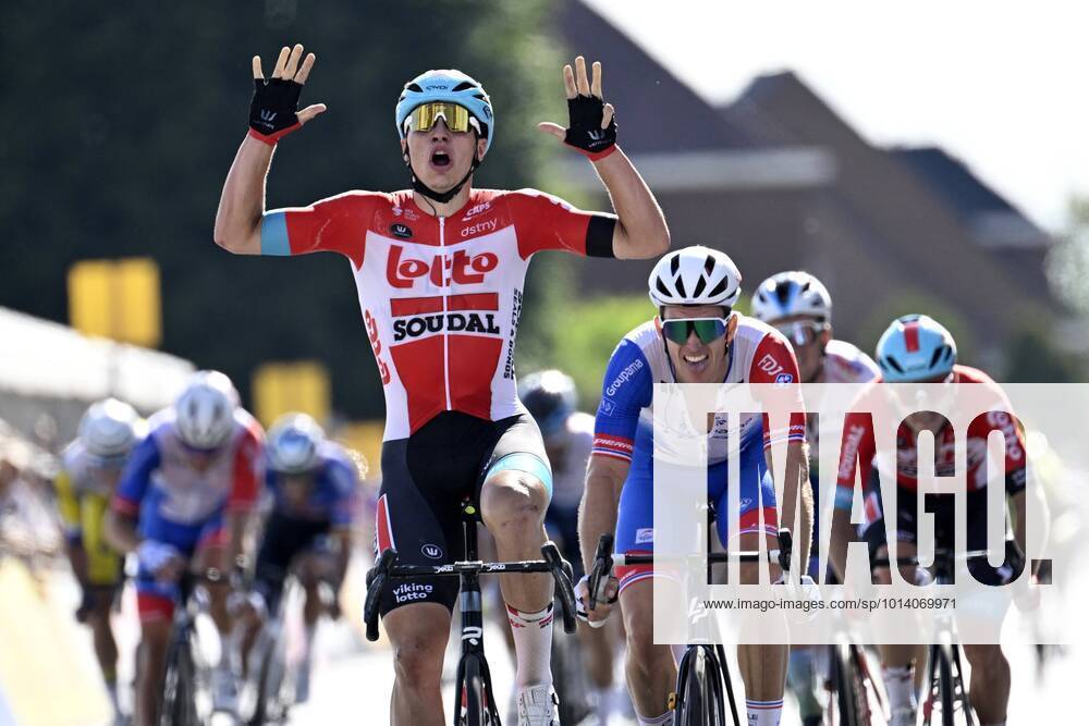 KW34 ZOTTEGEM, BELGIUM - AUGUST 23 : De Lie Arnaud (BEL) of Lotto Soudal wins & Demare Arnaud (FRA) of Groupama - FDJ during the 2022 Egmont cycling race with start and finish in Zottegem on August 23, 2022 in Zottegem, Belgium, 23 08 2022 ( 2022 Egmont cycling race PhotoNews Panoramic