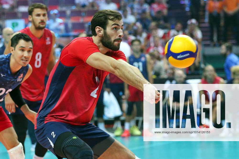 KATOWICE SPODEK POLSKA (KIBICEATOWICE POLAND ) SIATKOWKA MEZCZYZN ( MEN S VOLLEYBALL ) FIVB MISTRZOSTWA SWIATA W PILCE SIATKOWEJ MEZCZYZN POLSKA - SLOWENIA 2022 ( FIVB MEN S World Championship, WM, Weltmeisterschaft 2022) MECZ MEKSY - USA ( GAME MEXICO - USA ) NZ ARON RUSSELL FOTO JAKUB PIASECKI CYFRASPORT NEWSPIX.PL --- Newspix.pl 20220826CSJP3018