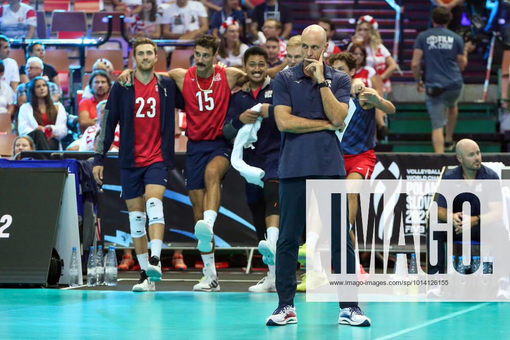 KATOWICE SPODEK POLSKA (KIBICEATOWICE POLAND ) SIATKOWKA MEZCZYZN ( MEN S VOLLEYBALL ) FIVB MISTRZOSTWA SWIATA W PILCE SIATKOWEJ MEZCZYZN POLSKA - SLOWENIA 2022 ( FIVB MEN S World Championship, WM, Weltmeisterschaft 2022) MECZ MEKSY - USA ( GAME MEXICO - USA ) NZ JOHN SPERAW SYLWETKA FOTO JAKUB PIASECKI CYFRASPORT NEWSPIX.PL --- Newspix.pl 20220826CSJP3019