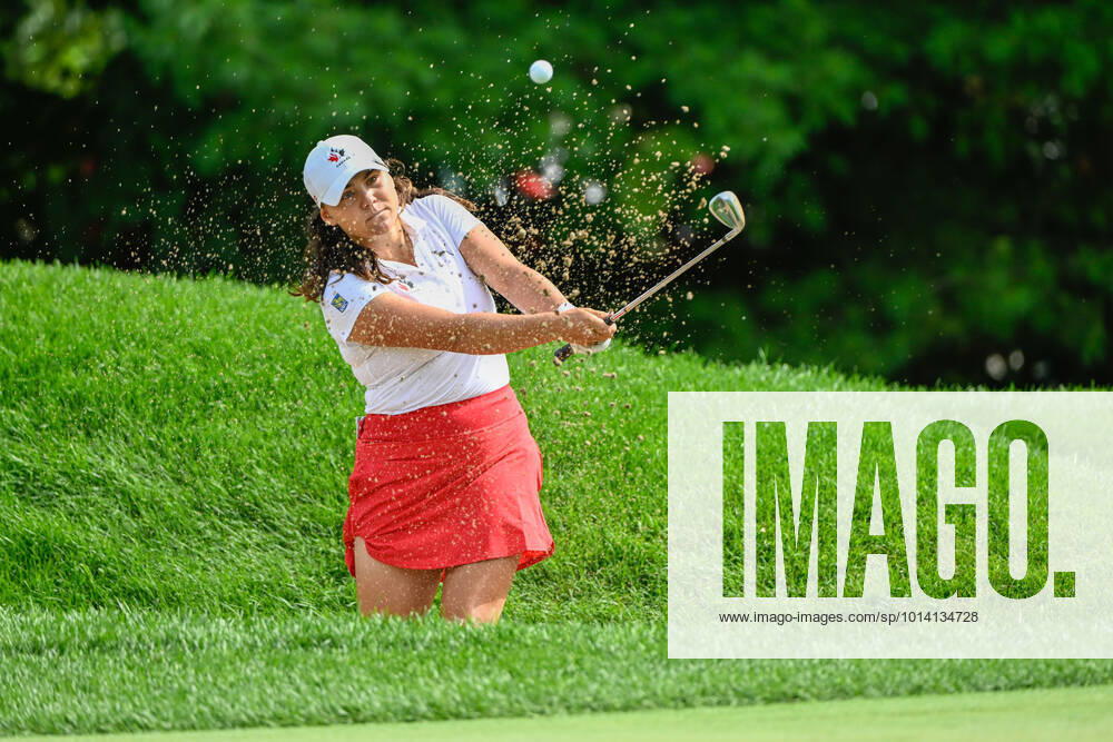 OTTAWA, ON - AUGUST 26: Brigitte Kim Thibault (a) (CAN) hits from the trap on 3 during Rd2 of the 2022 CP Women s Open at the Ottawa Hunt and Golf Club on August 26, 2022 in Ottawa, Ontario Canada. (Photo by Ken Murray Icon Sportswire) GOLF: AUG 26 LPGA, Golf Damen - CP Womens Open Icon22080260882