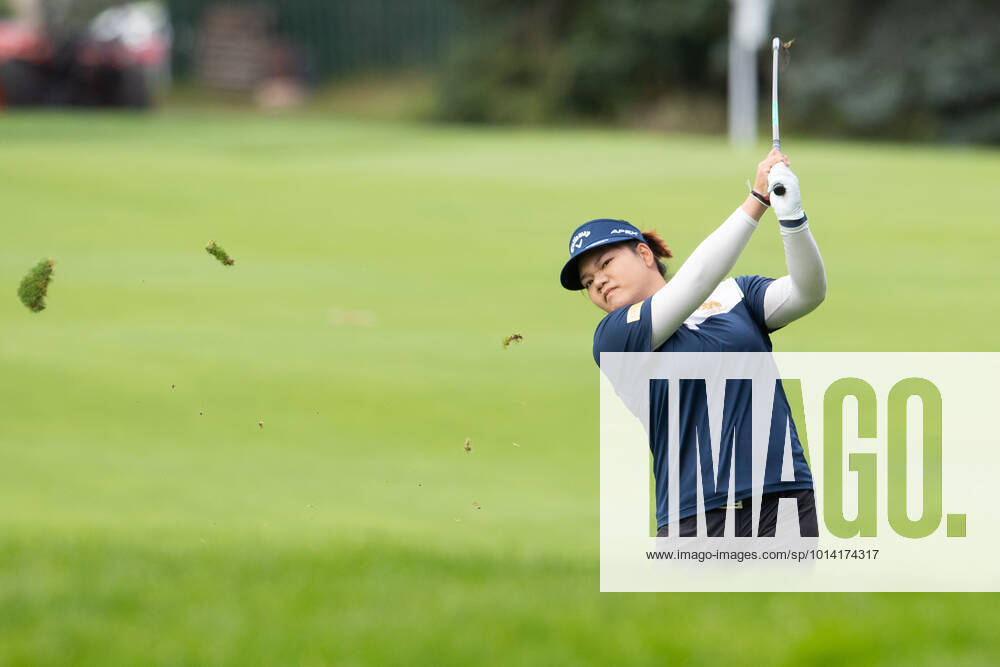 Wichanee Meechai of Thailand takes an iron shot during the CP Womens Open held at Ottawa Hunt & Golf Club in Ottawa, Canada. CSM Ottawa Canada - ZUMAc04_ 20220827_zaf_c04_194