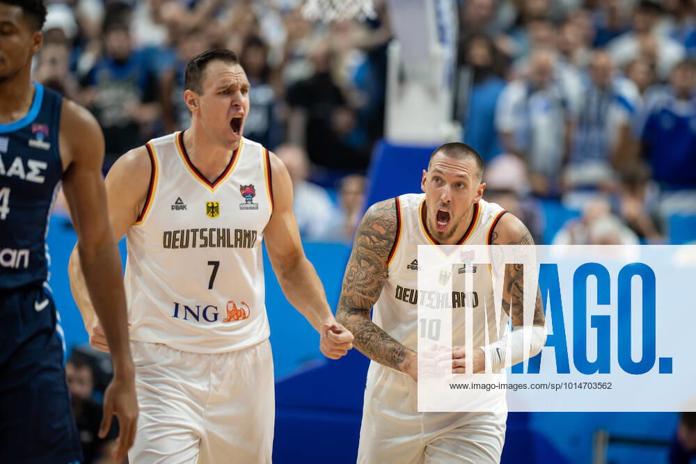 Basketball Berlin 13 09 2022 Eurobasket 2022 Quarterfinals Germany GER Greece GRE Johannes Voigtmann Germany, No 07 Daniel Theis Germany, No 10
