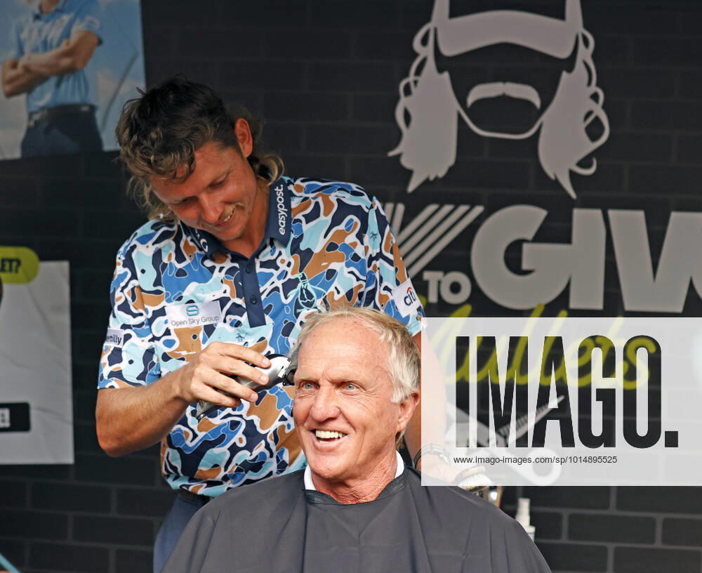 SUGAR GROVE, IL - SEPTEMBER 17: LIV golfer Cameron Smith gives Greg Norman the LIV CEO and golf commissioner a mullet hair cut for charity after the second round of the LIV Golf Invitational Series Chicago on September 17, 2022 at Rich Harvest Farms in Sugar Grove, Illinois. (Photo by Brian Spurlock Icon Sportswire) GOLF: SEP 17 LIV Golf Invitational Series Chicago Icon220917093