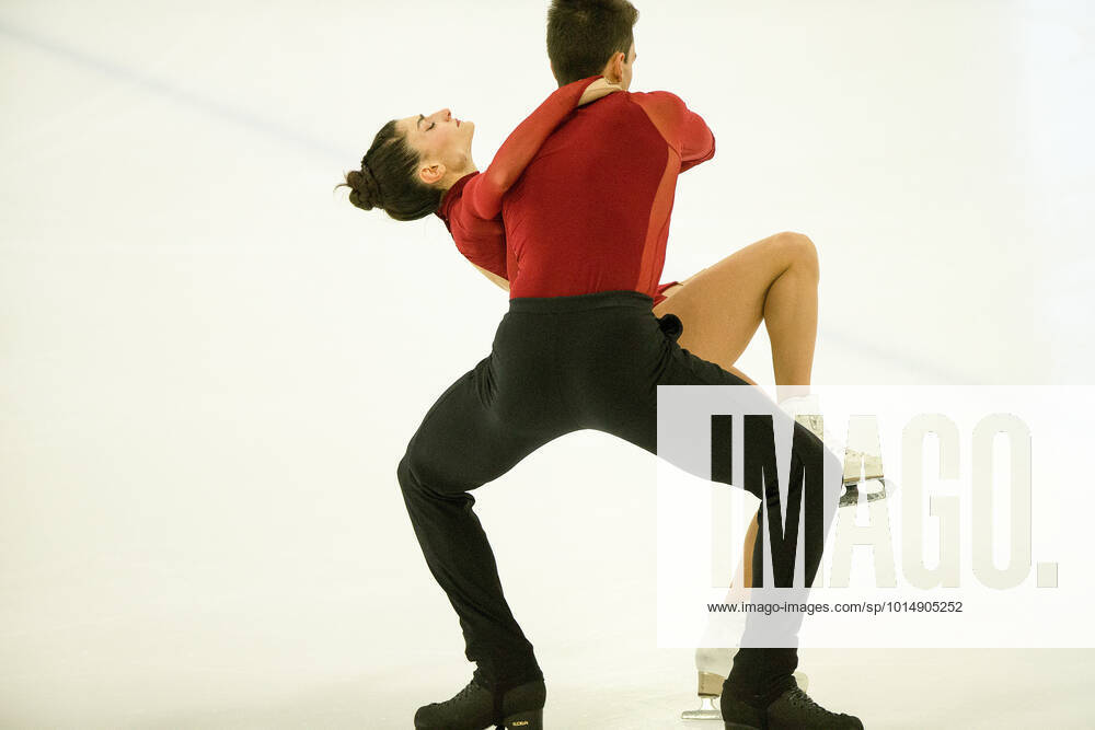 Irma CALDARA Riccardo MAGLIO (Ita), pairs short program during 2022 ISU Challenger Series Figure skating, Eiskunstlauf Ice Sports in Bergamo, Italy, September 17 2022