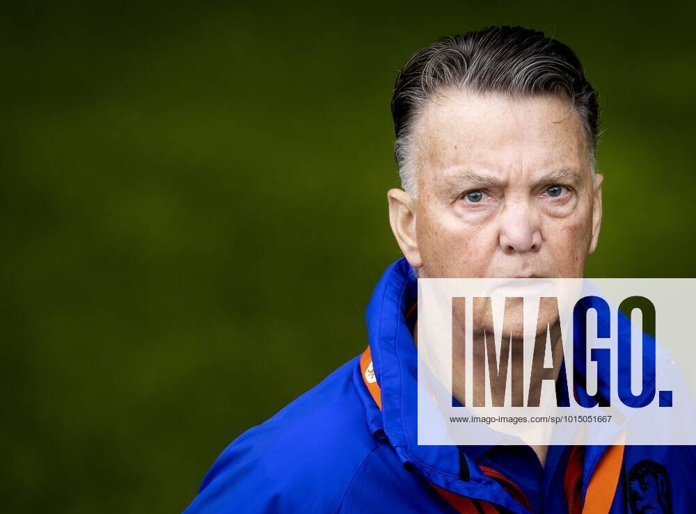 ZEIST National coach Louis van Gaal during a training session of the Dutch national team at the KNVB Campus on September 24, 2022 in Zeist, the Netherlands The Dutch national team is preparing for the UEFA Nations League match against Belgium KOEN VAN WEEL UEFA Nations League League Path Group 4 2022 ANPxSportx IVx 455275131 originalFilename: 455275131