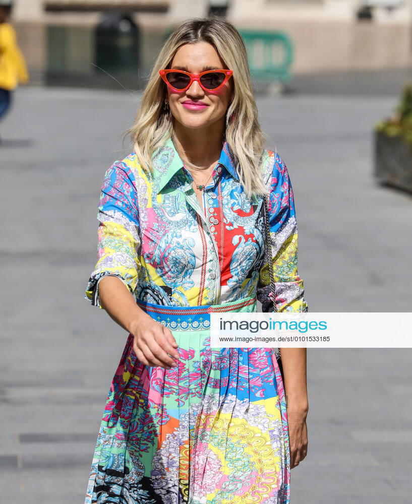 Ashley Roberts seen departing the Global Radio Studios in London. London United Kingdom - ZUMAs197 20200609_zaa_s197_001