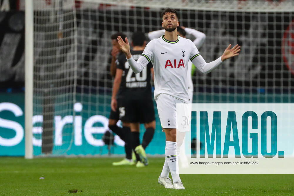 Champions League Eintracht Frankfurt Tottenham Hotspur on 04 10 2022 at Deutsche Bank Park in Frankfurt Rodrigo Bentancur Tottenham 30 dissatisfied, disappointed, disappointed, depressed MH