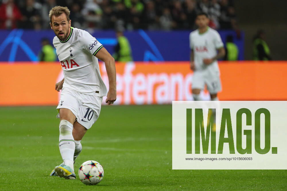 Champions League Eintracht Frankfurt Tottenham Hotspur on 04 10 2022 at Deutsche Bank Park in Frankfurt Harry Kane Tottenham 10 on the ball MH