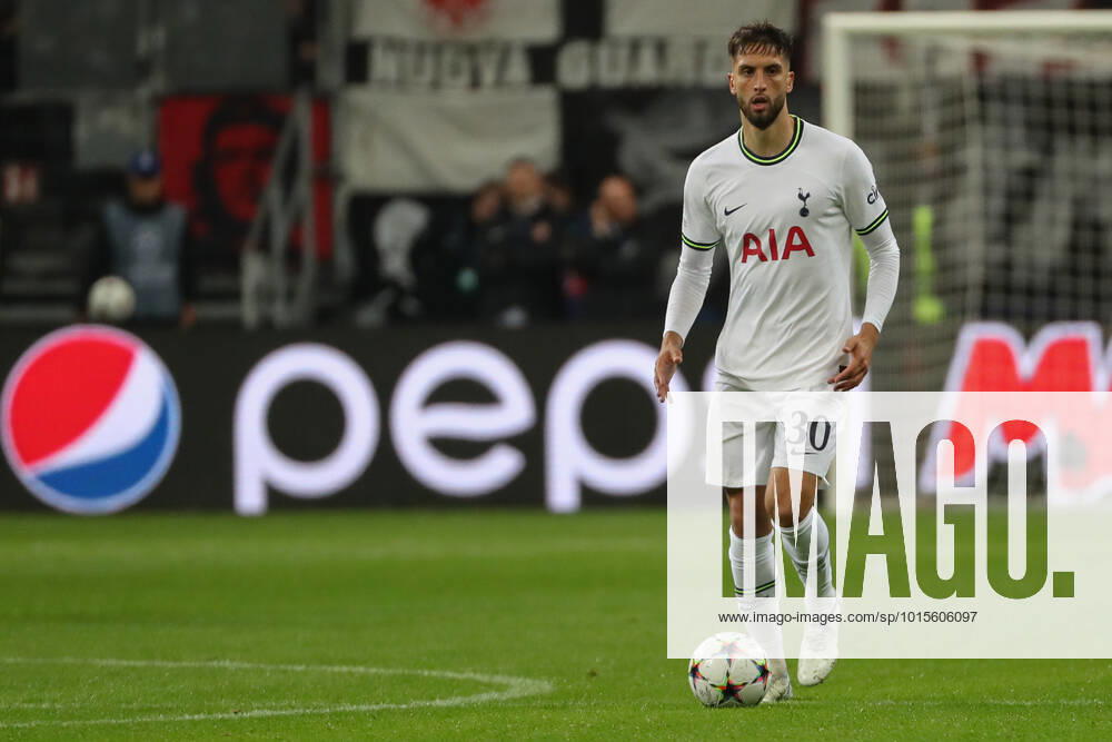 Champions League Eintracht Frankfurt Tottenham Hotspur on 04 10 2022 at Deutsche Bank Park in Frankfurt Rodrigo Bentancur Tottenham 30 on the ball MH
