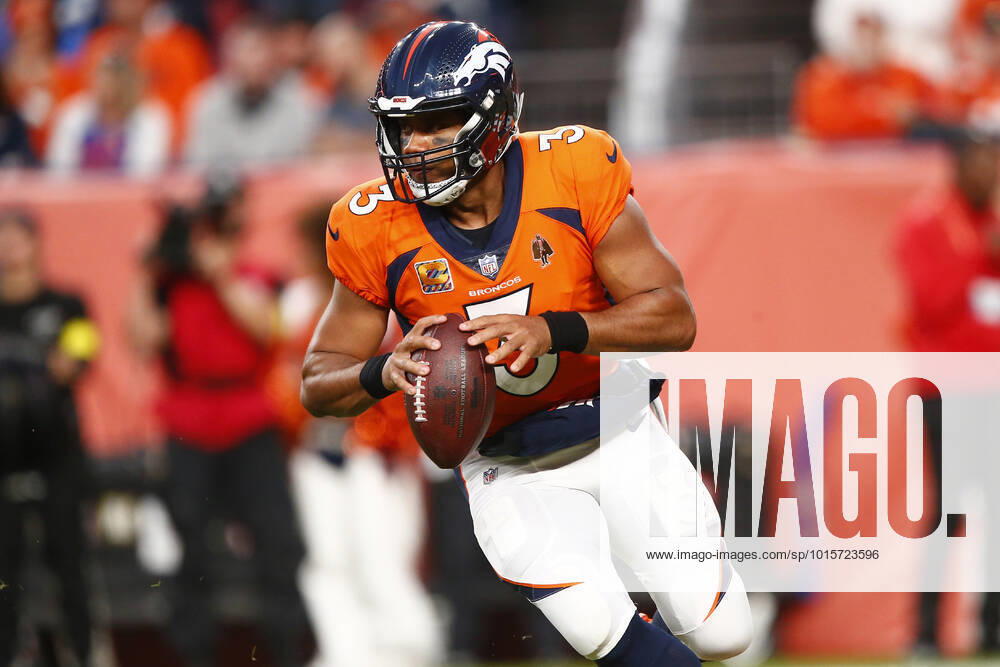 DENVER, CO - OCTOBER 06: Denver Broncos Quarterback Russell Wilson (3) rolls out during and NFL, American Football Herren, USA game between the Indianapolis Colts and the Denver Broncos on October 06, 2022 at Empower Field at Mile High in Denver CO. (Photo by Jeffrey Brown Icon Sportswire) NFL: OCT 06 Colts at Broncos Icon100622027