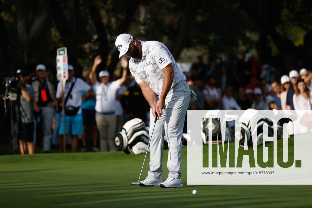 Jon Rahm of Spain in action during the Acciona Open Espana 2022, Round 2, celebrated at Club de Campo de Madrid on October 07, 2022, in Madrid, Spain. MADRID SPAIN - ZUMAa181 20221008_zaa_a181_030