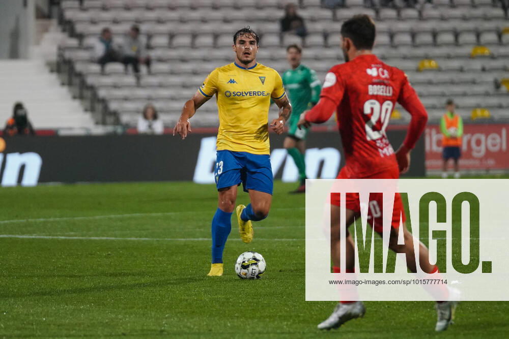 GIL VICENTE X ESTORIL - PRIMEIRA LIGA PORTUGAL BWIN GIL VICENTE X ESTORIL PRAIA PRIMEIRA LIGA PORTUGAL BWIN - MATCHDAY 9 OF 34 PEDRO ALVARO 23 (DEFENDER) (ESTORIL PRAIA) (PORTUGAL) @guelbergoes sports photography BARCELOS PORTUGAL