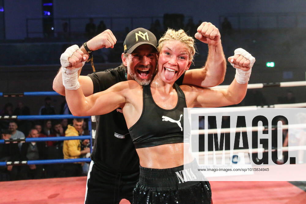 Boxing KUC Boxing, Falkensee, 08 10 2022 Nina Meinke GER Karina Szmalenberg Pol Falkensee Germany