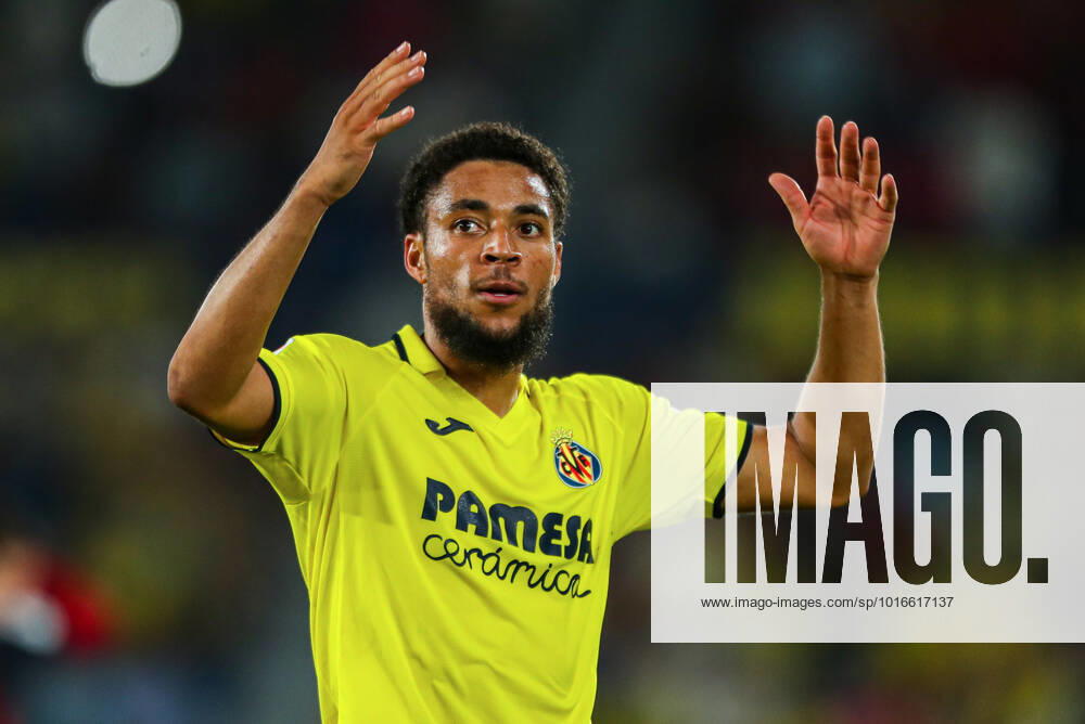 Arnaut Danjuma of Villarreal celebrates a goal during the Santander League match between Villareal CF and Club Atletico Osasuna at the Ceramica Stadium on October 17, 2022, in Valencia, Spain. VALENCIA SPAIN - ZUMAa181 20221017_zaa_a181_018