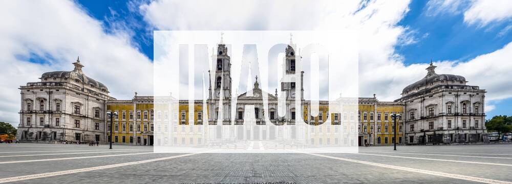 Palácio Nacional de Mafra or National Palace of Mafra, Mafra, Portugal, Europe