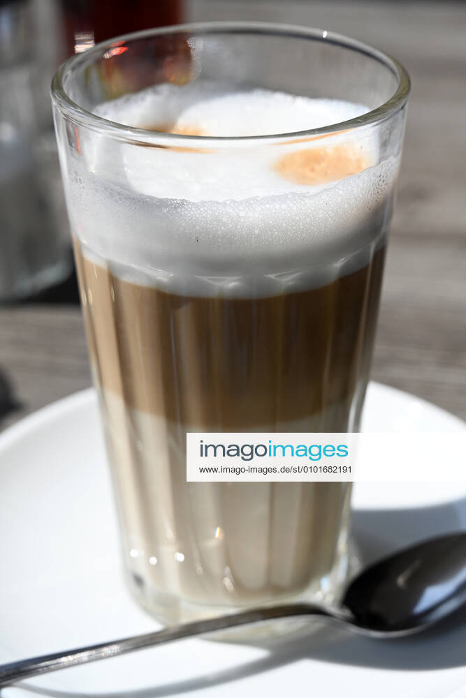Latte macchiato