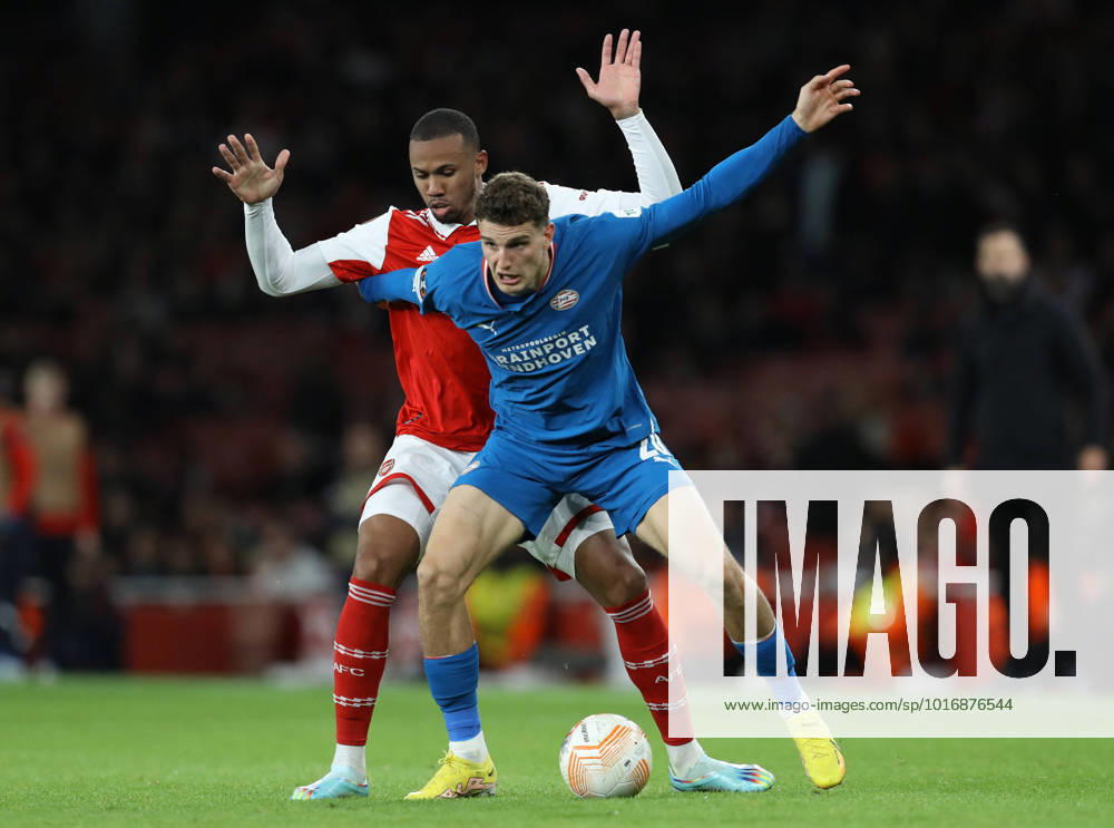 London, England, 20th October 2022. Gabriel of Arsenal and Guus Til of PSV Eindhoven chall during the UEFA Europa League match at the Emirates Stadium, London. Picture credit should read: Paul Terry Sportimage . SPI-1970-0024