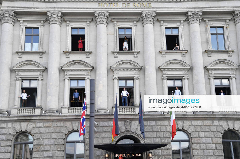Hotel de Rome reopening with members of the International Opera Studio of the Staatsoper Unter den Linden, who will make Bebelplatz ring out from the windows of the hotel with Renato Razcels Arrivederci, Roma and Paul Linckes Berliner Luft Berlin, 17 06 2020 Foto:xF.xFuturexImage
