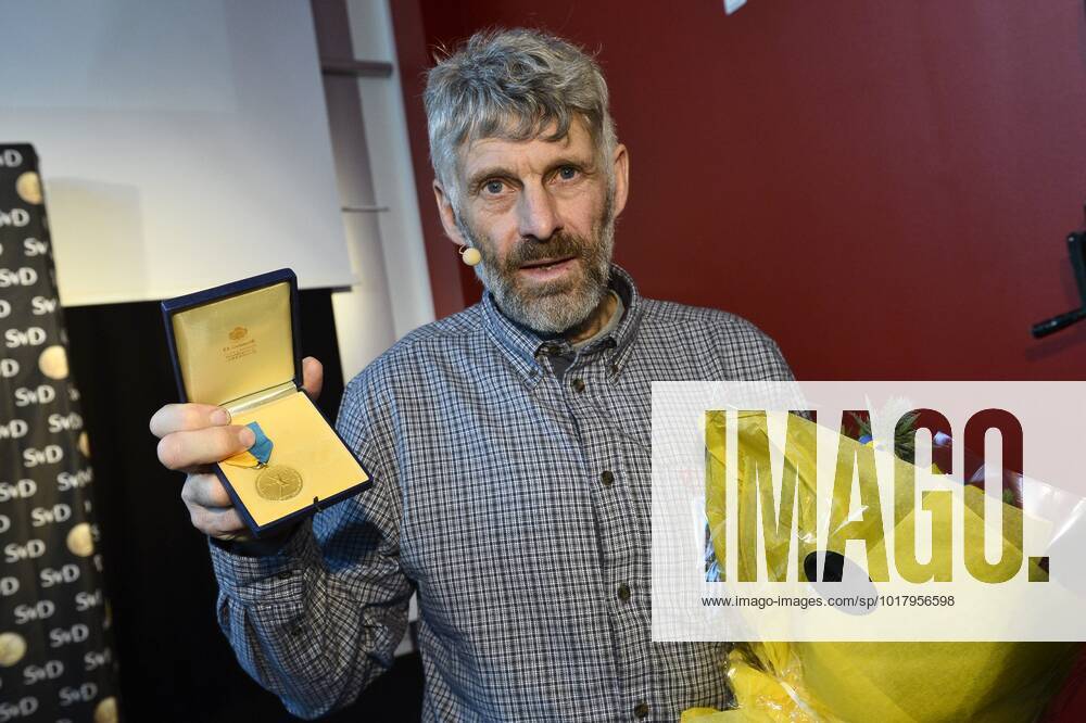 STOCKHOLM 2013 12 03 After 33 years of refusal, ski racer Thomas Wassberg received Svenska Dagbladets bravery gold for 1980 at a ceremony at SvD in Stockholm on Tuesday STOCKHOLM SVERIGE