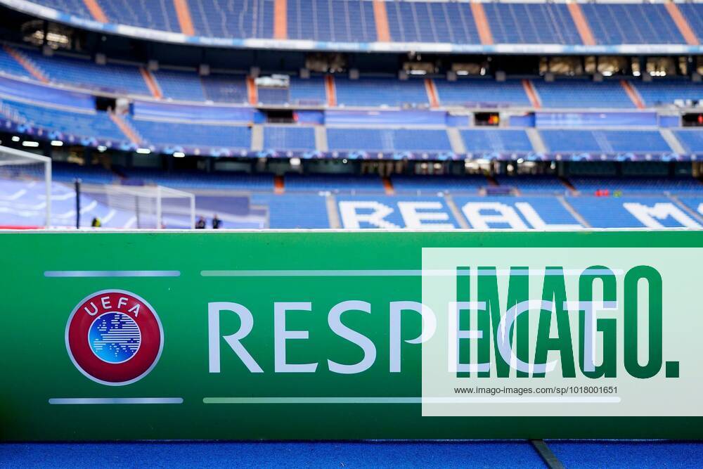 Mandatory Credit: Photo by Bagu Blanco Pressinphoto Shutterstock (13605481o) UEFA respect display Real Madrid v Celtic FC, UEFA Champions League, Group F, date 6. Football, Santiago Bernabeu Stadium, Madrid, Spain - 2 Nov 2022 Editorial use only Real Madrid v Celtic FC, UEFA Champions League, Group F, date 6. Football, Santiago Bernabeu Stadium, Madrid, Spain - 2 Nov 2022 Editorial use only