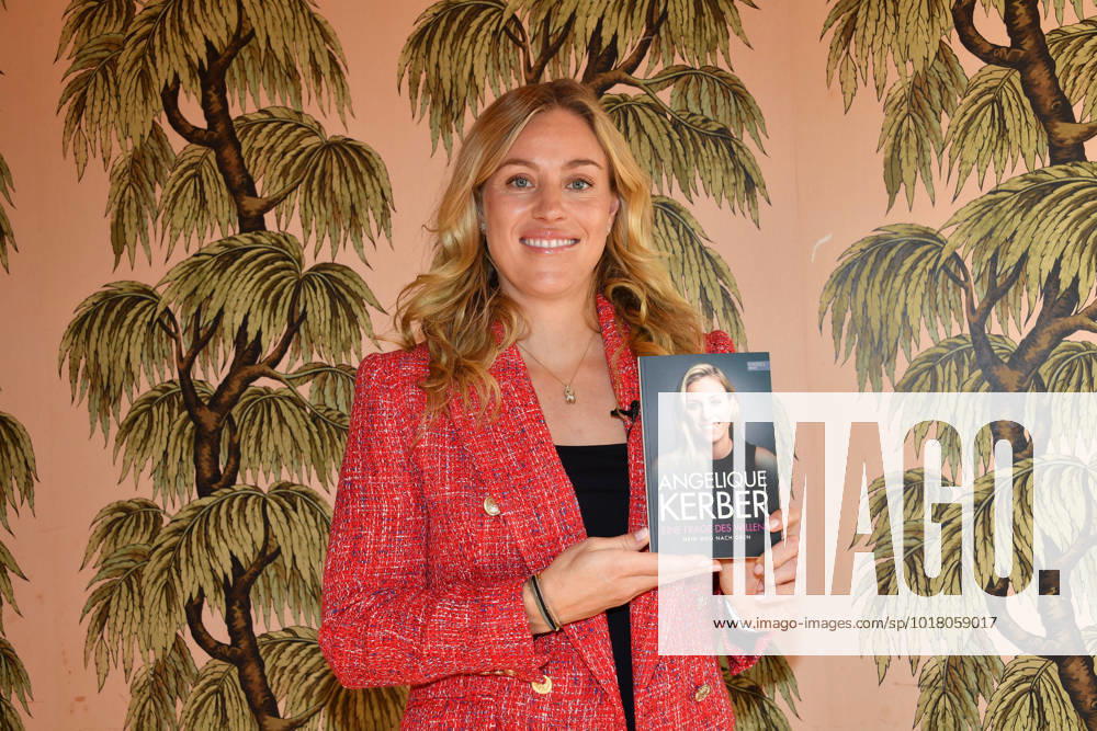 Angelique Kerber Presentation of the autobiography A Question of Will by and with Angelique Kerber Cafe Reitschule Munich 03 Nobember 2022