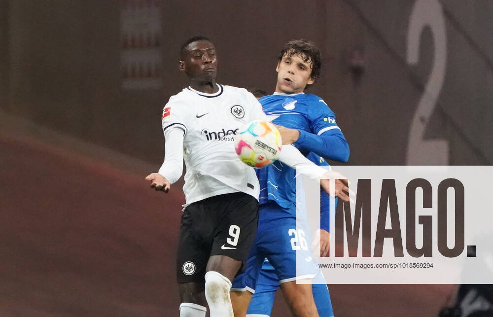 Randal Kolo Muani Eintracht Frankfurt vs Eduardo Quaresma TSG 1899 Hoffenheim Frankfurt 09 11 2022 Eintracht Frankfurt vs TSG 1899 Hoffenheim, Deutsche Bank Park, 14 Matchday Bundesliga