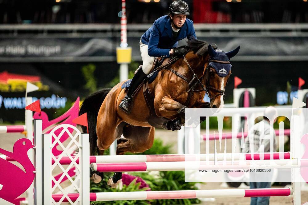 Martin Fuchs with 129 Rahmannshof Upgrade 1 Preis der Bardusch GmbH Co KG Eroeffnungsspringpruefung International GER, Stuttgart German Masters 2022, 36 international horse show, 10 11 2022, Photo Eibner Roger Buerke Stuttgart German Masters 2022, 36 international horse show, 10 11 2022 Stuttgart