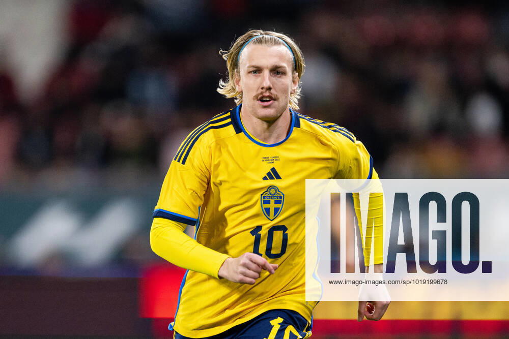 Emil Forsberg of Sweden during the international friendly football match between Mexico and Sweden on November 16, 2022 in Girona Photo Ludvig Thunman BILDBYRAN code LT LT0441 football football soccer fotball training country international friendly Mexico Sweden Sweden Sweden a bbeng,