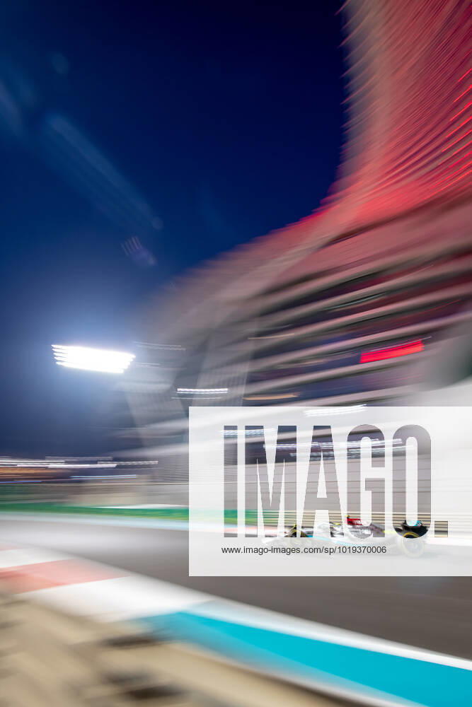 ABU DHABI, UNITED ARAB EMIRATES: Lewis Hamilton, racing for the Mercedes AMG team during the 2022 Formula 1 Abu Dhabi Grand Prix at the Yas Marina Circuit in Abu Dhabi, United Arab Emirates.