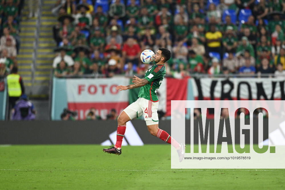 Mexico vs Poland DOHA, CA - 22.11.2022: MEXICO VS POLAND - Luis Chávez of Mexico during the match between Mexico and Poland, valid for the group stage of the World Cup, held at Stadium 974 in Doha, Qatar. (Photo: Richard Callis Fotoarena) x2297220x RichardxCallis