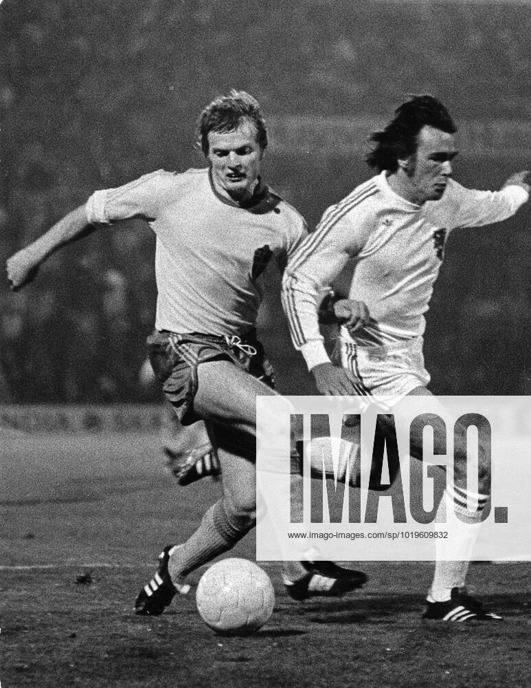 Archive 740903 Björn Andersson in action in a national match with the Swedish national football team SWEDEN FOOTBALL