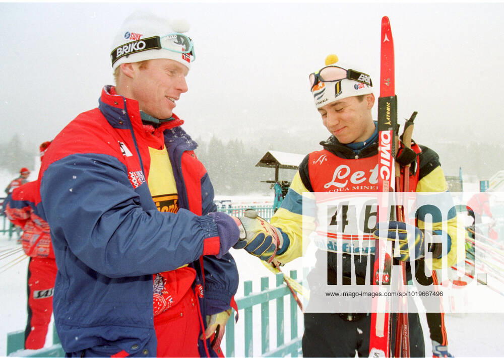 PHOTO ROBBAN ANDERSSON BJÖRN DÄHLIE AND PER ELOFSSON World Cup Val Di Fiemme 15 km freestyle Dählie was third and Elofsson sixth FRANCE Skiing