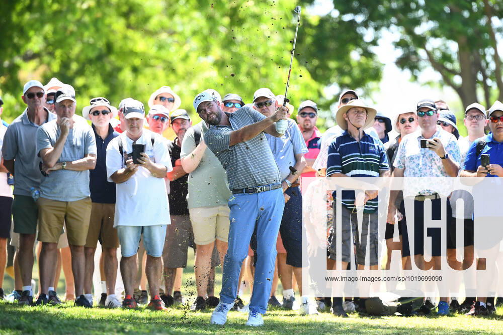 GOLF AUSTRALIAN PGA, Golf Herren Marc Leishman plays a shot during Day 2 of the 2022 Fortinet Australian PGA Championship at the Royal Queensland Golf Club in Brisbane, Friday, November 25, 2022. ( NO ARCHIVING, , NO USE IN BOOKS WITHOUT CONSENT BRISBANE QUEENSLAND AUSTRALIA