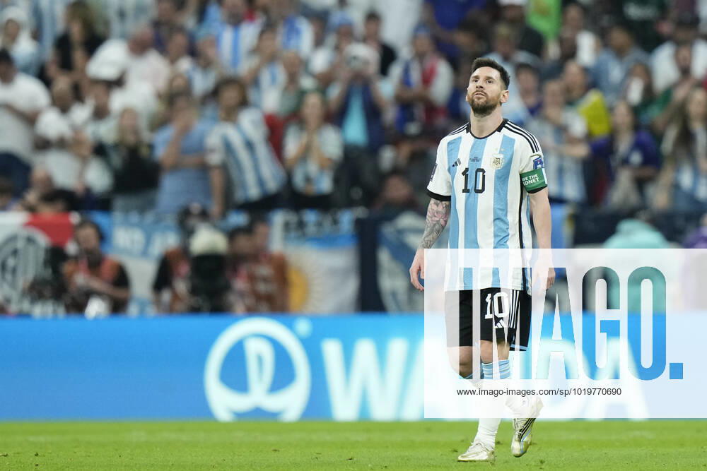 Argentina v Mexico: Group C - FIFA World Cup, WM, Weltmeisterschaft, Fussball Qatar 2022 Lionel Messi right winger of Argentina and Paris Saint-Germain lament a failed occasion during the FIFA World Cup Qatar 2022 Group C match between Argentina and Mexico at Lusail Stadium on November 26, 2022 in Lusail City, Qatar. Lusail City Qatar