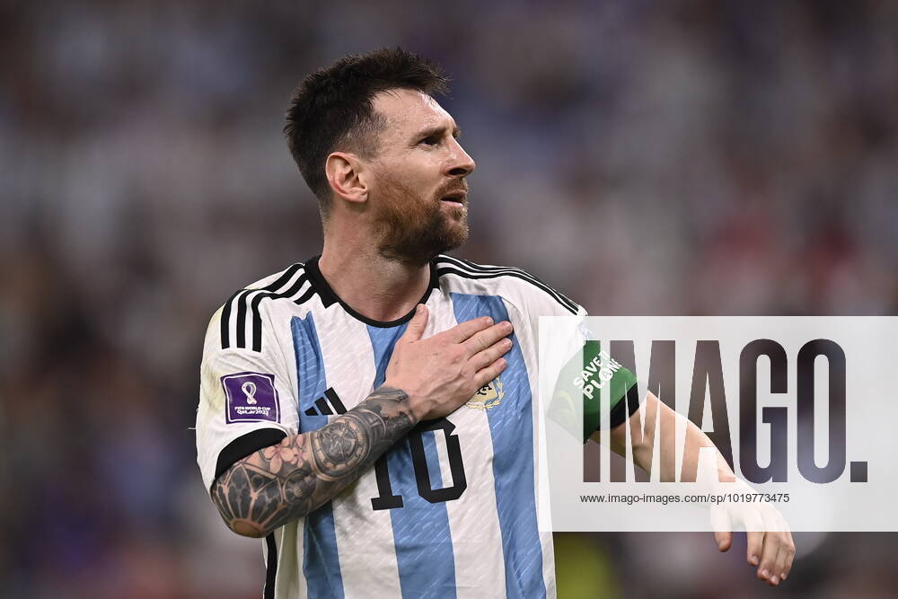 LIVE Mondiali 2022. Qatar, Argentina vs Messico - Gruppo C Foto Fabio Ferrari LaPresse 26 Novembre 2022 Qatar - - Calcio - Qatar 2022 - Coppa del Mondo Fifa - Argentina vs Messico - Gruppo C - Fase a Gironi - Lusail Stadium. Nella foto: esultanza Leo Messi November 26, 2022 , Qatar - sport - Soccer - Qatar 2022- FIFA World Cup, WM, Weltmeisterschaft, Fussball - Argentina vs Mexico - Group C - group stage - Lusail Stadium. In the pic: Leo Messi PRESSINPHOTO FF