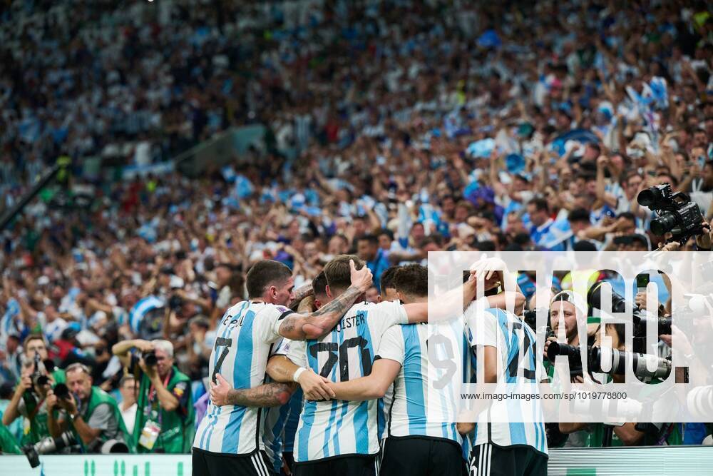 FIFA World Cup, WM, Weltmeisterschaft, Fussball Qatar 2022 Argentina vs Mexico Lionel Messi celebrates his goal 1-0 of Argentina during the game Argentina vs Mexican national team, Nationalteam (Mexico), Corresponding to Group C of the FIFA World Cup Qatar 2022, at Lusail Stadium, Lusail, Doha, November 26, 2022. <br><br> Lionel Messi celebra su gol 1-0 de Argentina durante el partido Argentina vs Seleccion Nacional Mexicana (Mexico), correspondiente al Grupo C de la Copa Mundial de la FIFA Qatar 2022, en el Estadio Lusail, Lusail, Doha, 26 de noviembre de 2022. LUSAIL DOHA QATAR