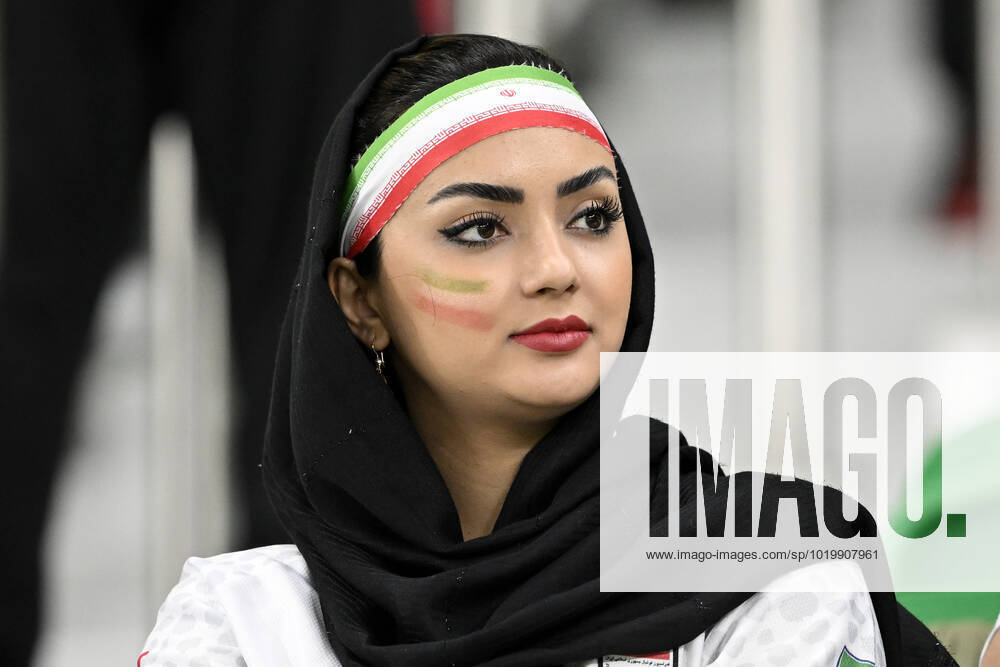 FANS Team Iran FIFA World Cup 2022 in Qatar Preliminary Round Match Group B Iran USA on 29 11 2022 at Thumama Stadium DFL REGULATIONS PROHIBIT ANY USE OF PHOTOGRAPHS as IMAGE SEQUENCES and or QUASI VIDEO
