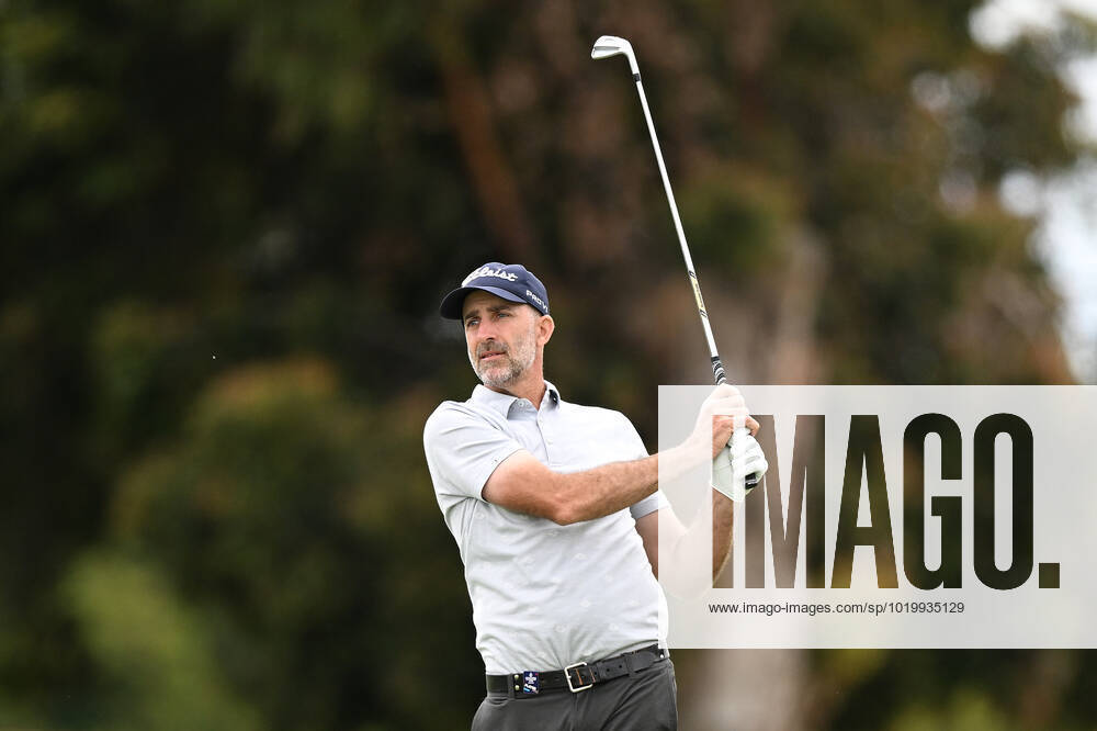 GOLF AUSTRALIAN OPEN, Geoff Ogilvy plays a shot during the ISPS Handa Australian Open 2022 golf tournament at the Kingston Heath Golf Club in Melbourne, Thursday, December 1, 2022. ( NO ARCHIVING, , NO USE IN BOOKS WITHOUT CONSENT MELBOURNE VICTORIA AUSTRALIA