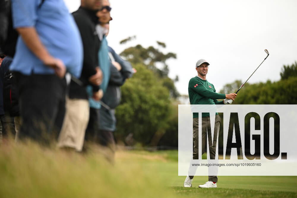 GOLF AUSTRALIAN OPEN, Adam Scott plays a shot during the ISPS Handa Australian Open 2022 golf tournament at the Kingston Heath Golf Club in Melbourne, Thursday, December 1, 2022. ( NO ARCHIVING, , NO USE IN BOOKS WITHOUT CONSENT MELBOURNE VICTORIA AUSTRALIA