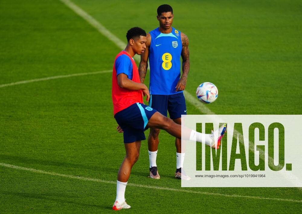 Mandatory Credit: Photo by Javier Garcia Shutterstock (13643375ca) Marcus Rashford of England watches Jude Bellingham during training England Training, FIFA World Cup, WM, Weltmeisterschaft, Fussball 2022, Football, Al Wakrah Sports Complex, Al Wakrah, Qatar - 01 Dec 2022 Editorial Use Only England Training, FIFA World Cup 2022, Football, Al Wakrah Sports Complex, Al Wakrah, Qatar - 01 Dec 2022 Editorial Use Only