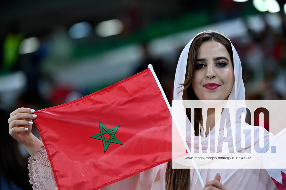 (221201) -- DOHA, Dec. 1, 2022 -- A fan of Morocco poses before the Group F match between Canada and Morocco at the 2022 FIFA World Cup, WM, Weltmeisterschaft, Fussball at Al Thumama Stadium in Doha, Qatar, Dec. 1, 2022. ) (SP)QATAR-DOHA-2022 WORLD CUP-GROUP F-CAN VS MAR ChenxCheng